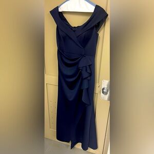 Xscape Long Formal Dress Size 16